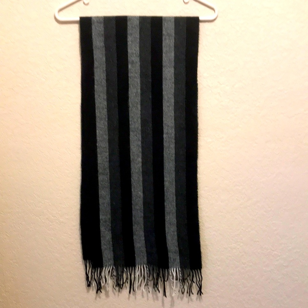 Geoffrey Beene Cashme’ Men’s Scarf